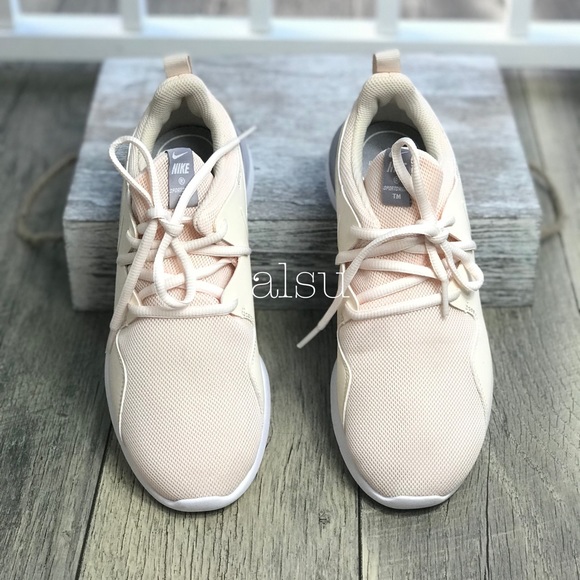 NWT Nike Tessen WMNS - Picture 4 of 8